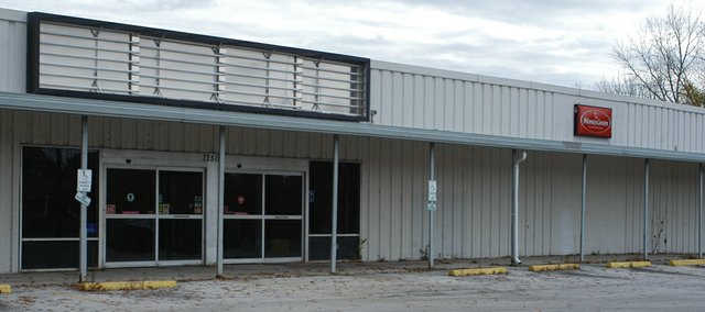 The closed store on Lexington Avenue was one of three sites considered for a new grocery in a market and feasibility study completed for the city of De Soto. The study says a small or mid-sized grocery store could succeed with the right management if it was responsive to community needs and identified closely with the community.