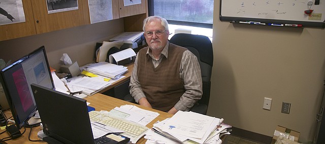 Baker University biology professor William Miller will continue to teach students to collect samples from tree canopies through a grant from the National Science Foundation. William and his partner Meg Lowman of the California Academy of Sciences started the pilot program to collect tardigrades from local woods.