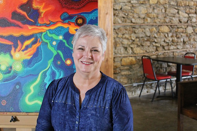After putting painting aside to raise a family, Lenexa artist Catherine Kirkland returns to her creative vision.